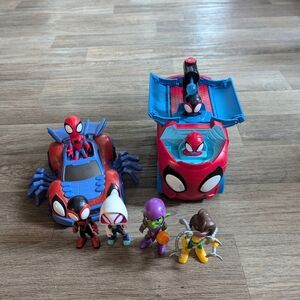 Spider-Man Action Figure Set with Vehicles Spidey and Friends Figurines